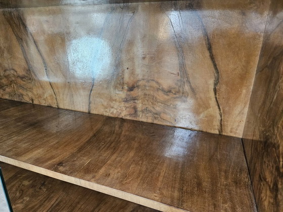 Image 1 of Art Decò Display Cabinet in Walnut Burl