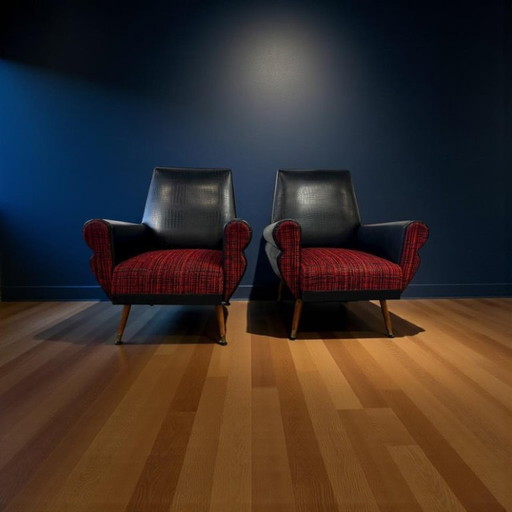 Set of 2 vintage black and red armchairs / seats / single seats