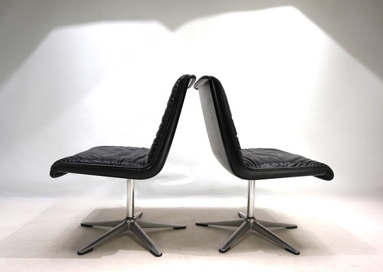 Image 1 of Wilkhahn Delta 2er Set Konferenzstühle / Esszimmerstühle aus Leder von Delta, 1960