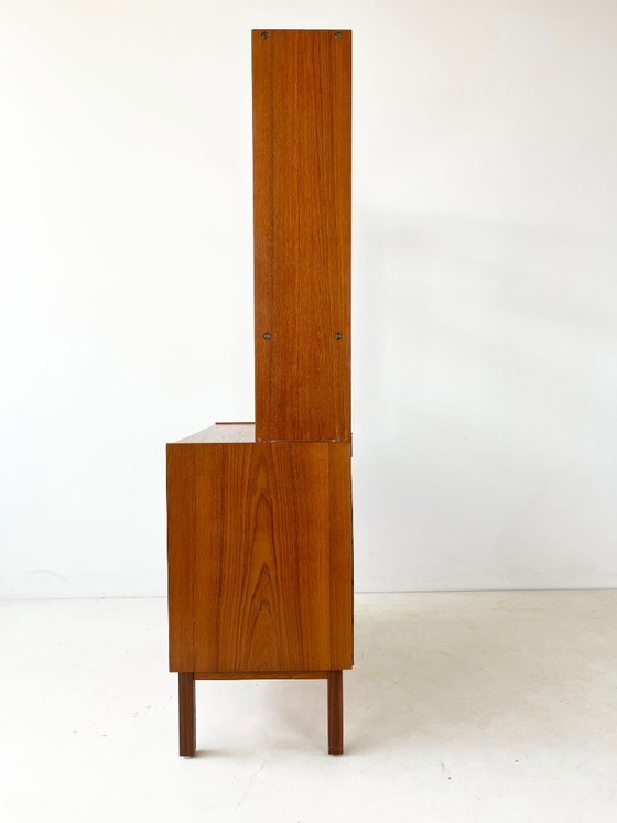 Image 1 of Scandinavische Vintage Boekenkast / Wandkast