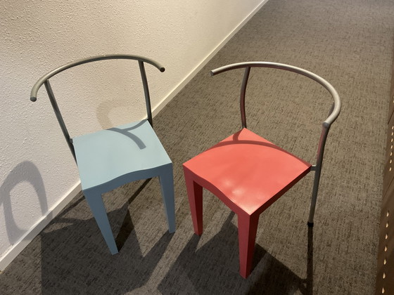 Kartell Dr. Glob 2 Stoelen Lichtblauw En Roze (Incl. Tafel) – Eetkamerstoelen, Metal, Plastic (photo 4 of 7)