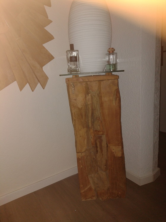 Image 1 of Zwei handgefertigte Hartholzmöbel