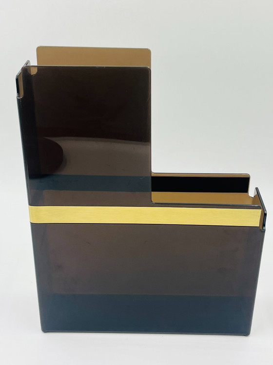 Vintage Esselte Bo Armstrong Magazine Rack – Plastic (photo 8 of 11)