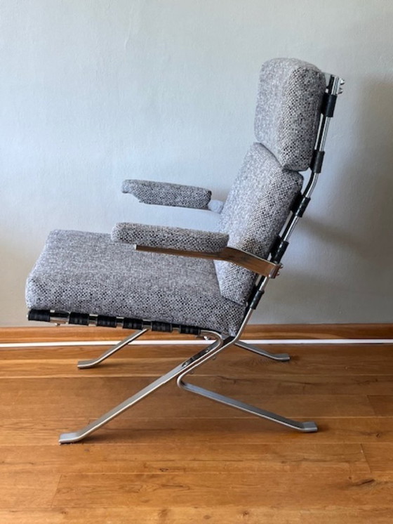 Image 1 of Olivier Mourgue armchair The Joker for Airborne