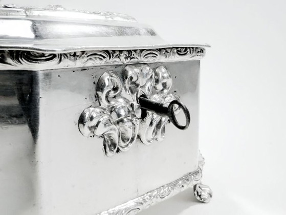 Bonboniere aus dem 19. Jahrhundert von Fraget, Warschau, Polen, 1850 – Dekorative Objekte, Metal, Silver (photo 13 of 18)