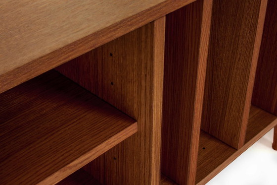 Image 1 of Dressoir T-S18L schuifdeur 200