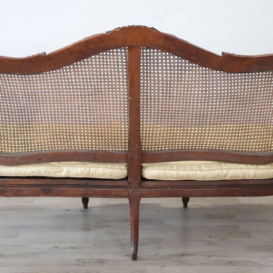 Image 1 of Divano antico viennese in noce e paglia, Italia, XVIII secolo