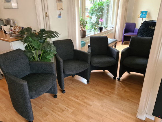 4 Leolux Dining Chairs – Plastic, Textile (photo 5 of 5)