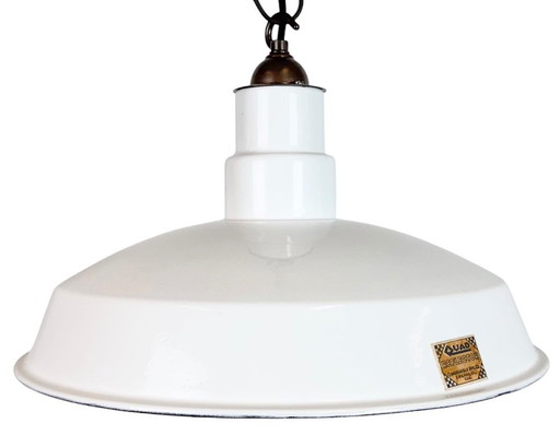 Lampada a sospensione industriale in smalto bianco di Quadrangle Mfg. Co., anni '60