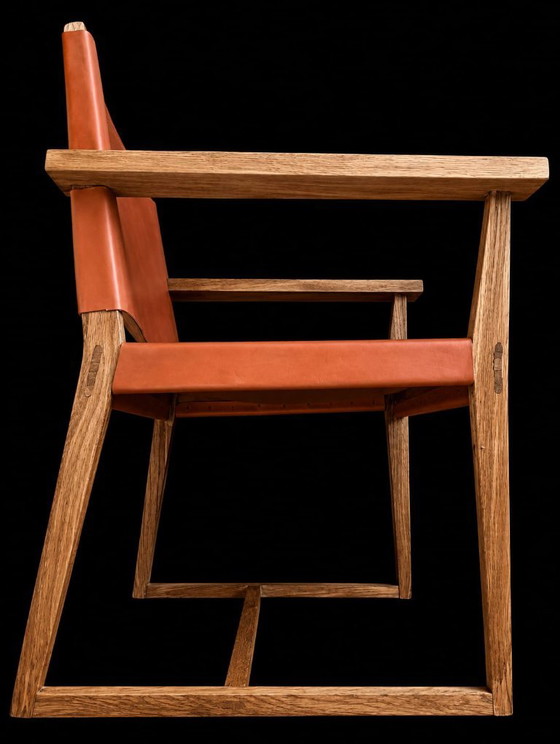Restored vintage leather chair – solid wood frame, original design – Armchairs (photo 4 of 8)