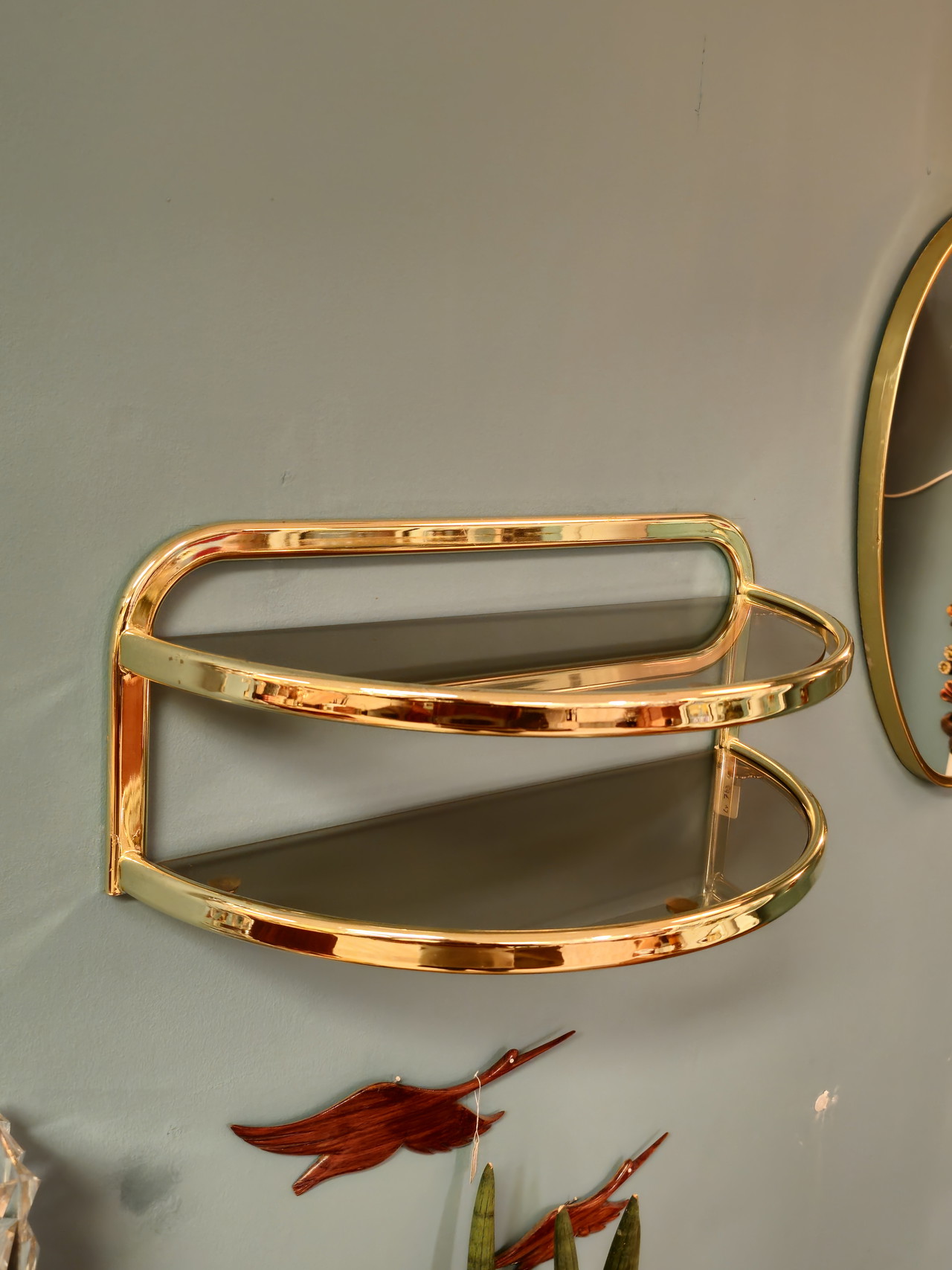 Vintage Brass Wall Rack Wall Shelf Bookshelf | €175 | Whoppah