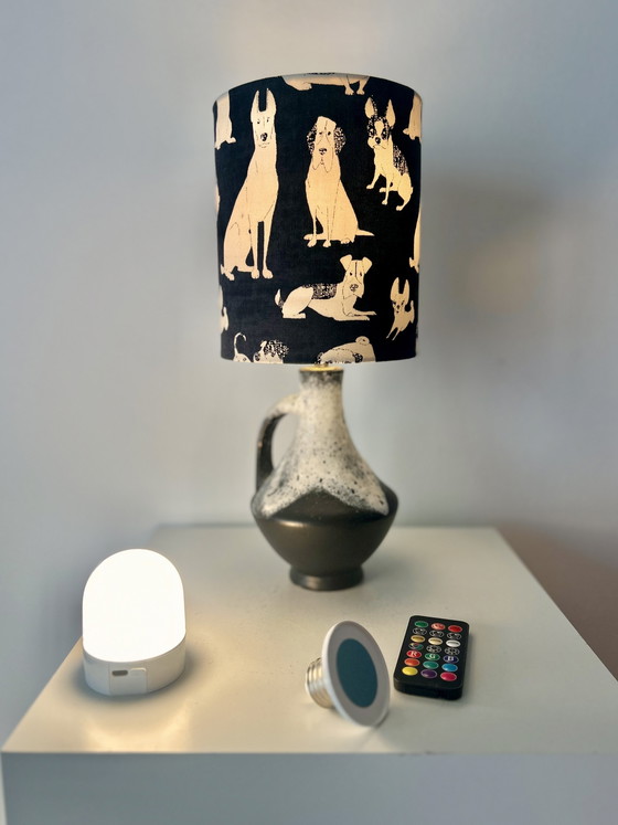 Image 1 of Lampe design rare en faïence d'Allemagne de l'Ouest, fabriquée par Bay Keramik - sans fil, adaptée à une utilisation extérieure