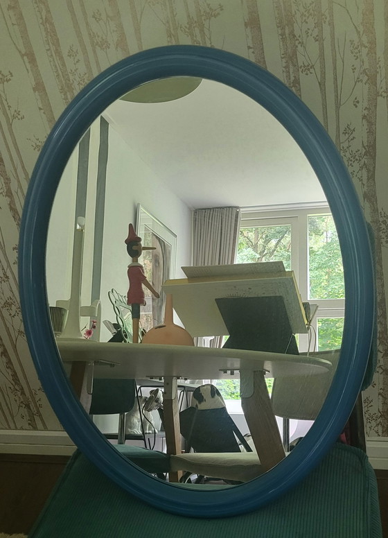 Image 1 of Specchio ovale blu vintage Curver, anni '70