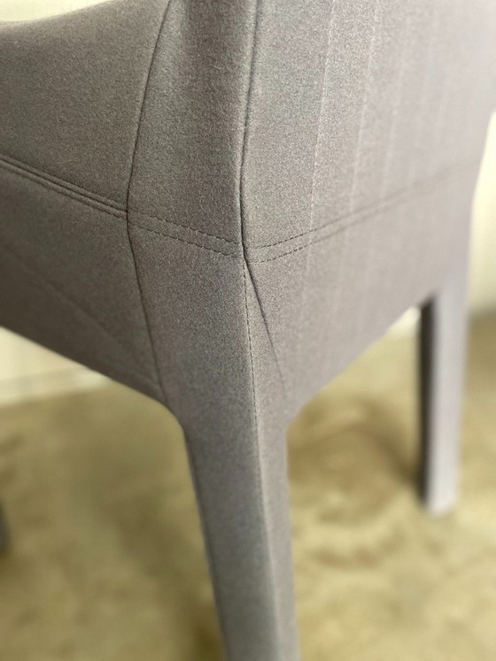 4 sillas de comedor Ligne Roset Facett – Metal, Polyester (photo 5 of 9)