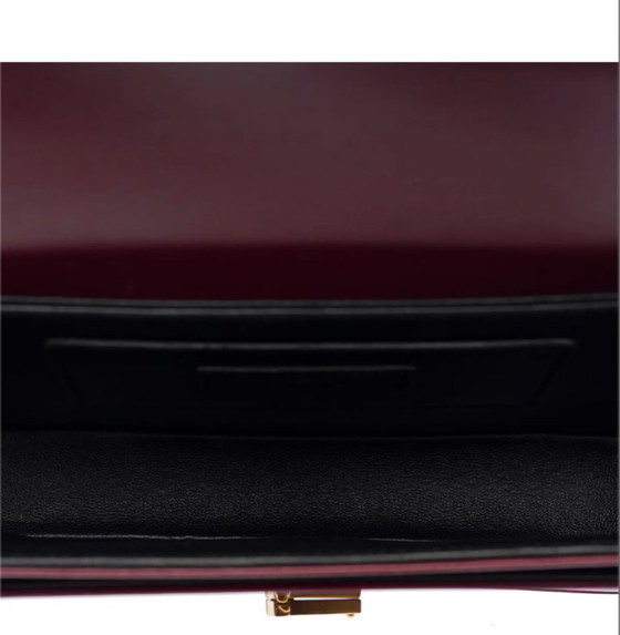 Image 1 of Sac YVES SAINT LAURENT en Cuir Bordeaux - 103446