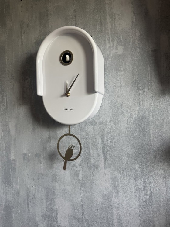 Image 1 of Horloge murale Karlsson Tweet blanche – Neuve dans sa boîte