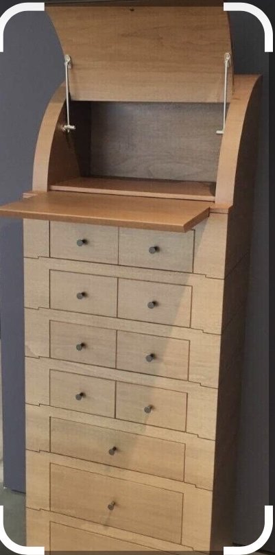 Image 1 of Giorgetti laden kast commode LIA by Chi Wing Lo