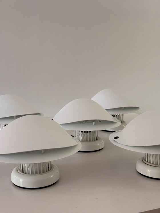 Giovi wandlamp van Achille Castiglioni voor Flos, 1982, wit gelakt metaal, vintage verzamelobject (photo 12 of 15)