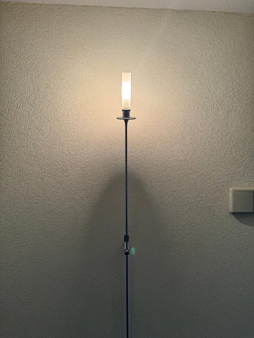 2x Standing Floor/Wall Lamp