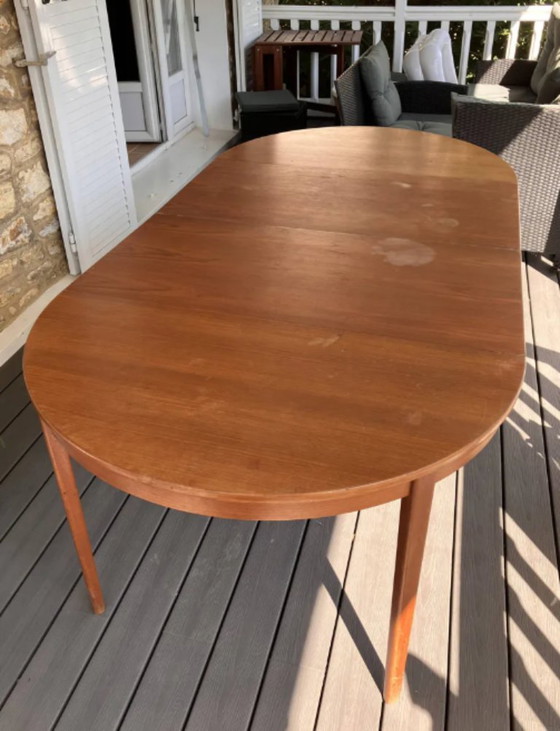 Round extendable teak table by Bertil Fridhagen for Bodafors – Dining tables, Wood (photo 3 of 11)