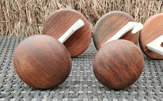 Lot de 5 crochets muraux Schönbuch – Portemanteaux, Metal, Wood (photo 9 of 11)
