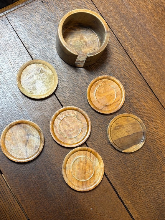 Image 1 of Dessous de verre rustiques vintage en bois avec support (lot de 6) – Style milieu du siècle / bohème