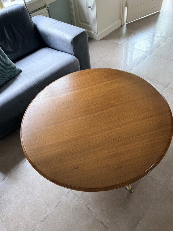 Image 1 of Wunderschöner antiker Couchtisch aus Eiche