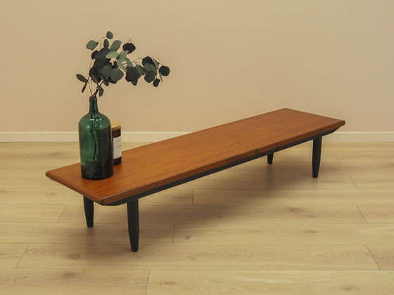 Aparador de teca con patas cónicas oscuras, mesa consola baja danesa, década de 1970. – Wood (photo 5 of 13)