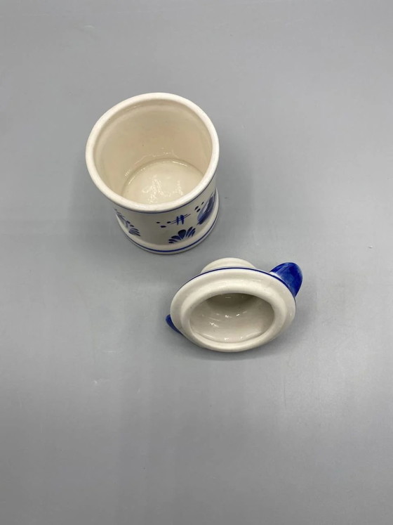 Kleiner, gedeckter Fayencetopf, Vero Ceramics, handbemalt in Delfter Blau, Holland – Geschirr (photo 4 of 7)
