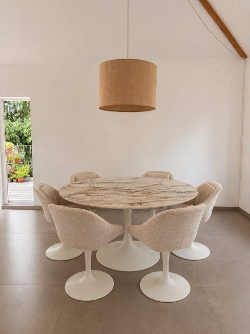 Mid-Century Modern style table and chairs, Juntoo