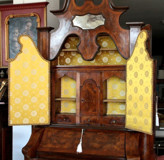 Image 1 of Originele Lombardische Italiaanse trumeau van walnoot en walnootwortelhout, 19e eeuw, Noord-Italië