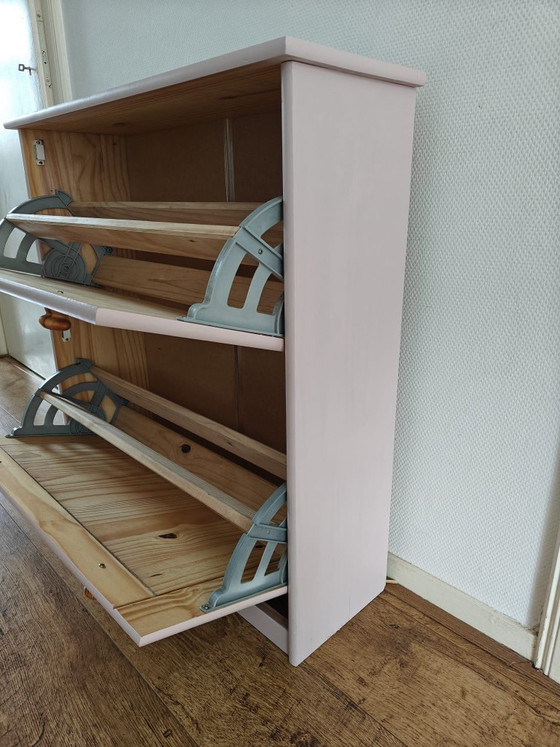 Vintage roze schoenenkast met 2 kleppen – Sfeervol en uniek – Kledingkasten, Wood (photo 2 of 7)