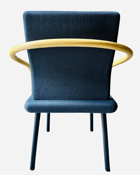Image 1 of 4x Silla Mandarin de Ettore Sottsass para Knoll, 1986 - Tela azul, reposabrazos con aspecto de bambú