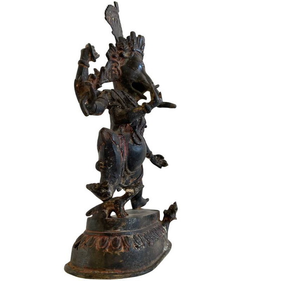 Ganesha danzante con seis brazos – estatua de templo de bronce antigua (lote 163) – Esculturas, Bronze (photo 6 of 16)