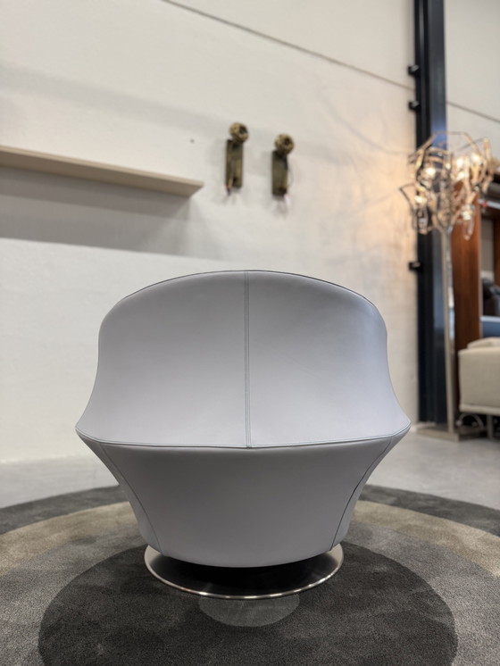 Image 1 of Leolux Ophelia Fauteuil pivotant Cuir Bimardo