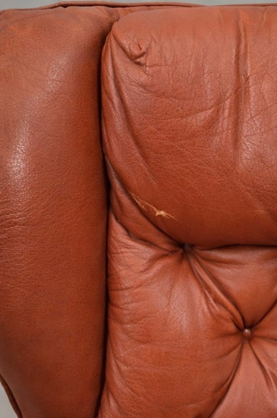 Image 1 of EAR-PATCH ARMCHAIR, MOULDED WOOD
