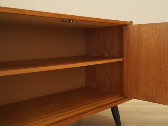 Image 1 of Teakhouten kast, Deens design, jaren 70, gemaakt in Denemarken.