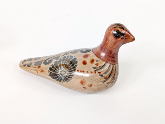Image 1 of Paire de colombes mexicaines en céramique Tonala | Figurines d'art populaire peintes à la main des années 1970