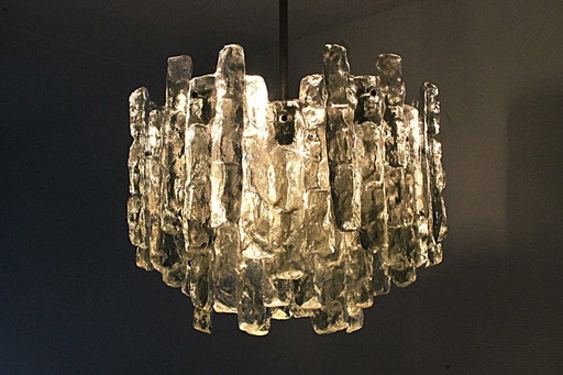 Kalmar chandelier with XL ice glass parts