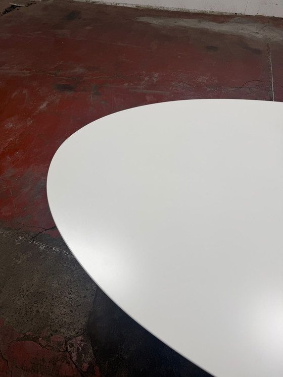 Réplica de alta calidad del tulipán New Knoll con hoja original. – Mesas de comedor, Wood, Metal (photo 7 of 15)