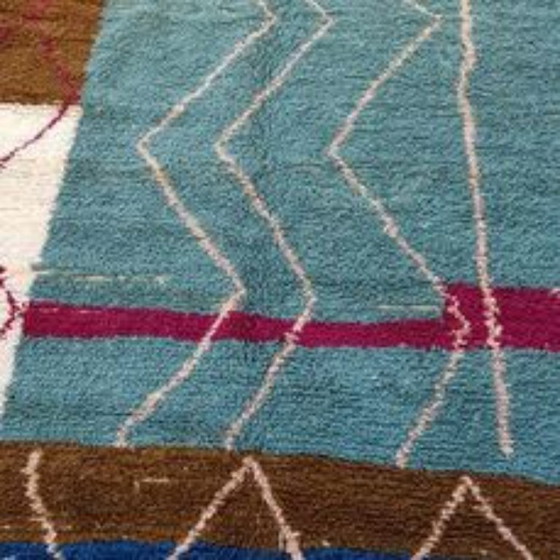 Image 1 of Hand-knotted Berber wool rug 274x134cm