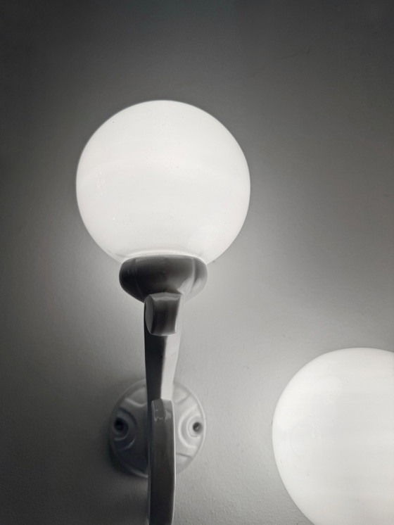 Image 1 of Appliques fonte opaline années 70