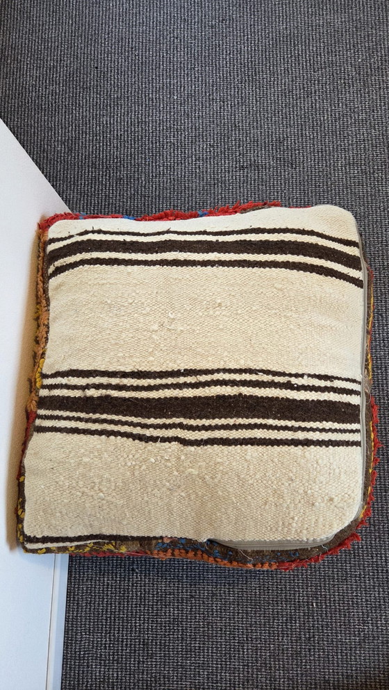 Image 1 of Pouf astratto vintage