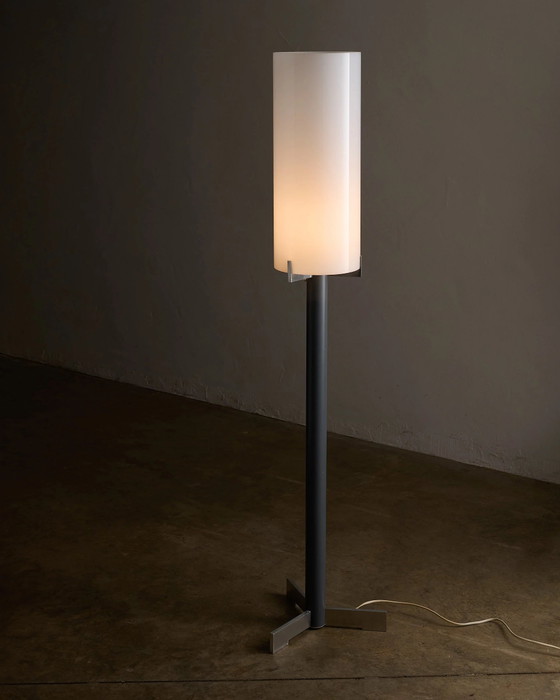 Industrial Minimalist Floor Lamp with Cylindrical Diffuser, Europe, 1970s, Floor lights, polished steel, Metal (photo 4 of 6)