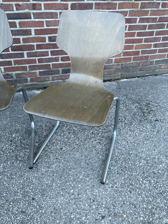 Image 1 of Sledestoelen schoolstoelen stapelstoelen jaren 70
