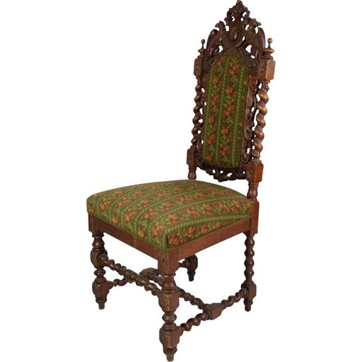 Vintage high-backed chair in solid oakwood, 1910