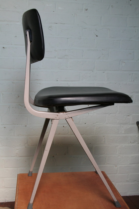 Image 1 of 2 sedie Result originali Arhrend de Cirkel (di Friso Kramer e Wim Rietveld)