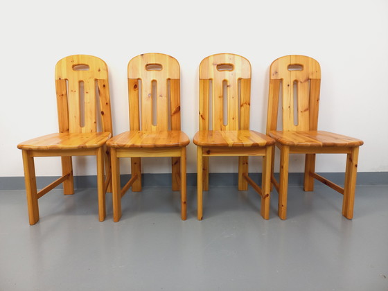 Image 1 of Suite of 4 Vintage Pine Chairs from the 70s and 80s