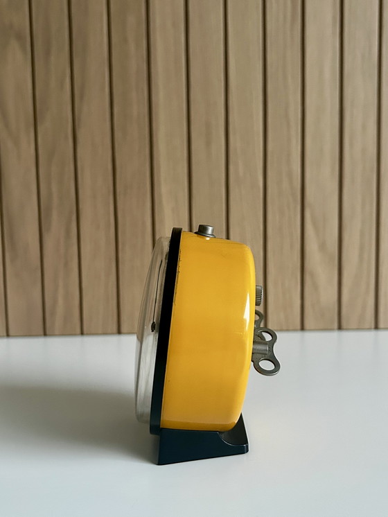 Image 1 of Sveglia meccanica vintage di Junghans, Germania (anni '60-'70)