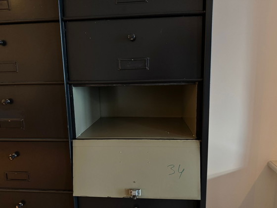 Image 1 of Old Mailbox